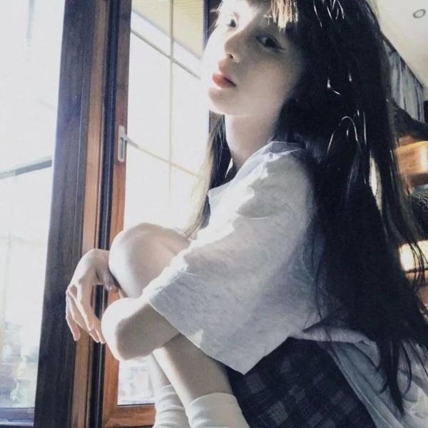 千万别抬头